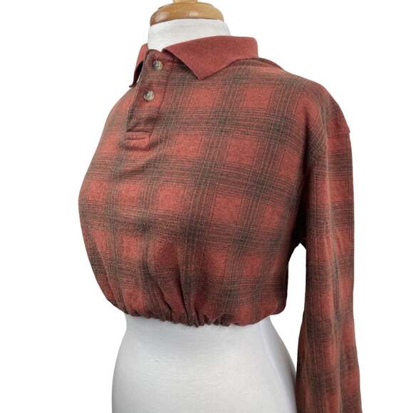 y2k plaid crop top | gilmore girls inspo | fall outfits | custom reworked fits - Picture 2 of 9